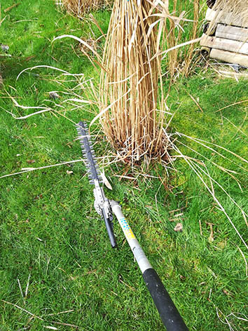 Lil'o bambous - Etape 3 - Placer la lame à une dizaine de centimètres du sol