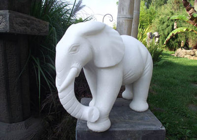 Lil'o bambous - Elephant en marbre blanc