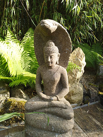 Lil'o bambous - Bouddha avec serpent