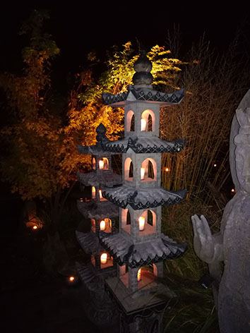 Lil'o bambous - Pagodes chinoises en pierre de nuit